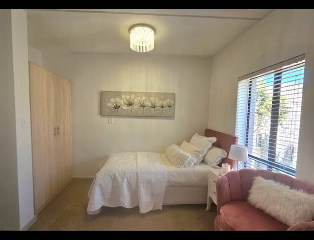 1 BEDROOM APARTMENT FOR SALE IN PINELANDS